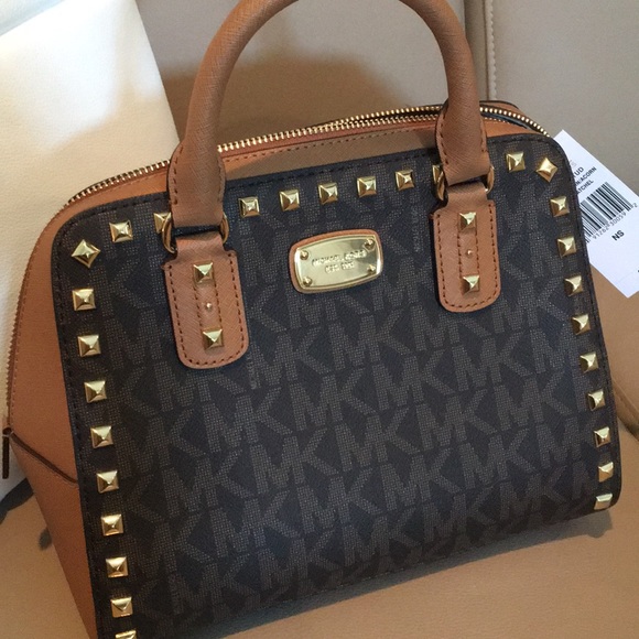 Michael Kors Handbag - Picture 4 of 8